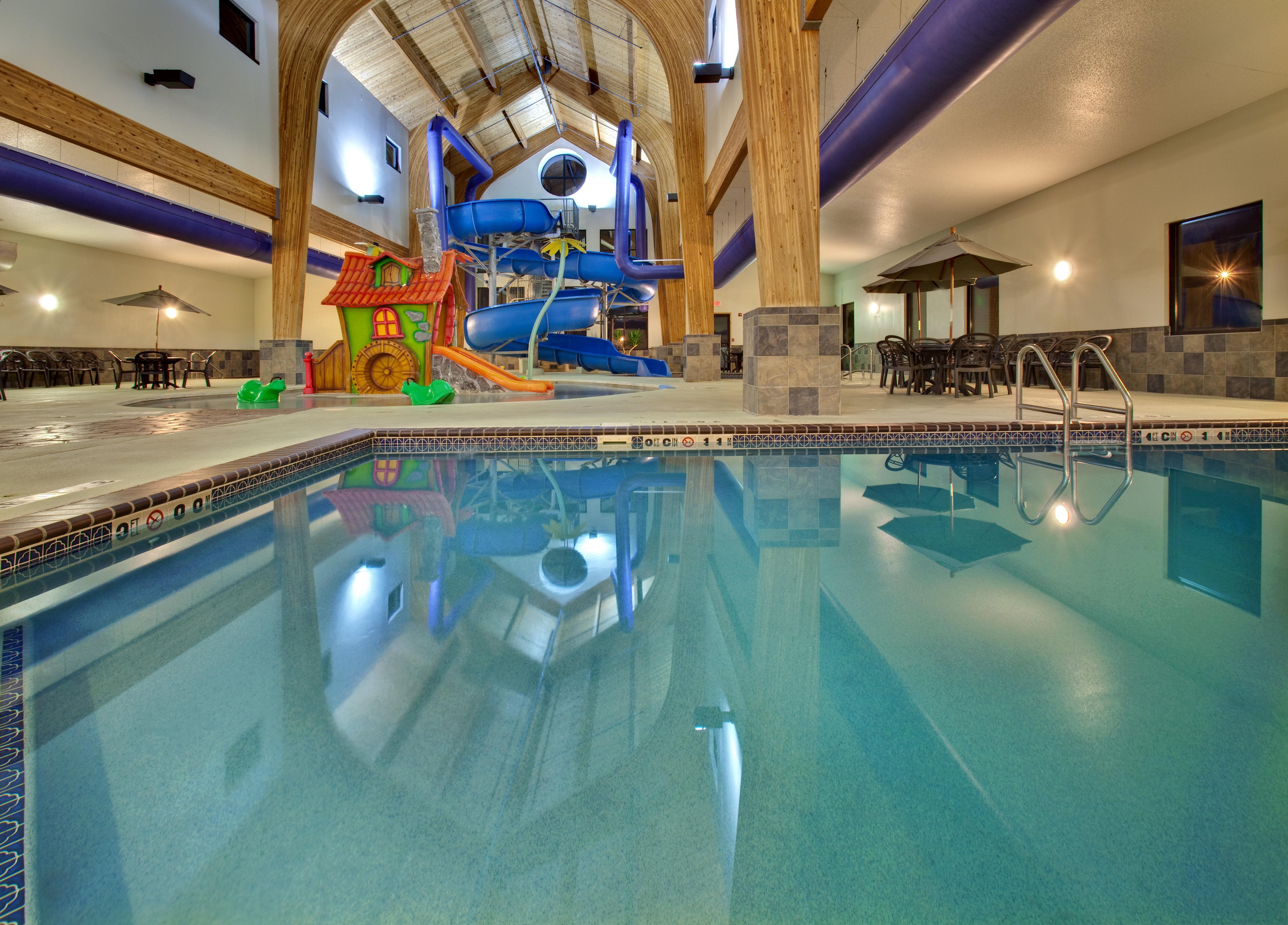 Best Western Watertown Inn & Suites Extérieur photo