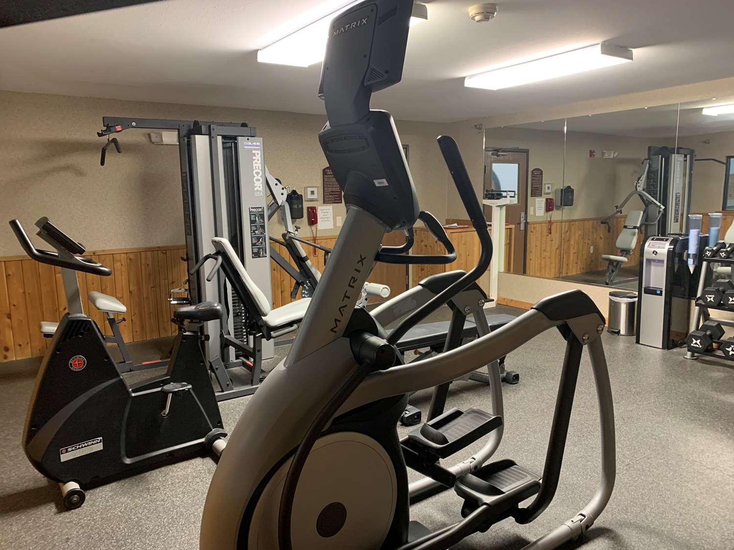 Best Western Watertown Inn & Suites Extérieur photo